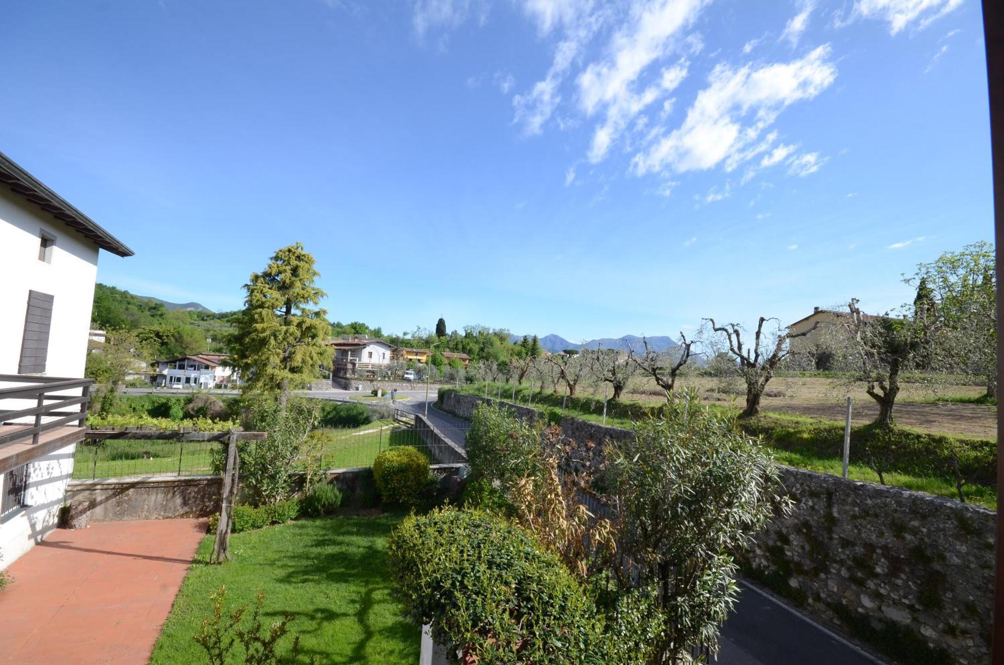 Corte Vezzola Trilocale Tommaso Puegnago Exteriör bild