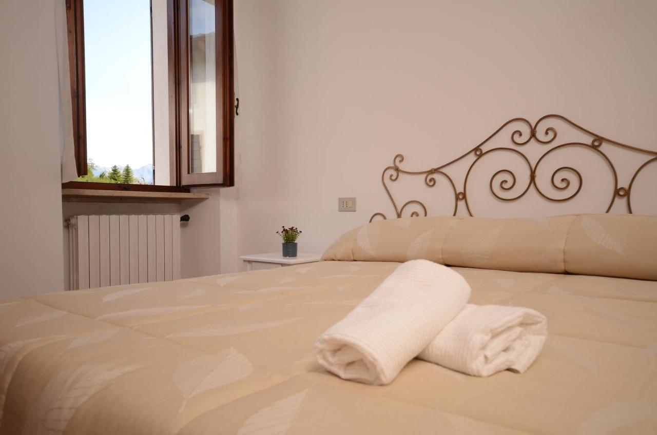 Corte Vezzola Trilocale Tommaso Puegnago Exteriör bild