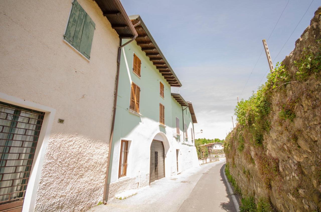Corte Vezzola Trilocale Tommaso Puegnago Exteriör bild